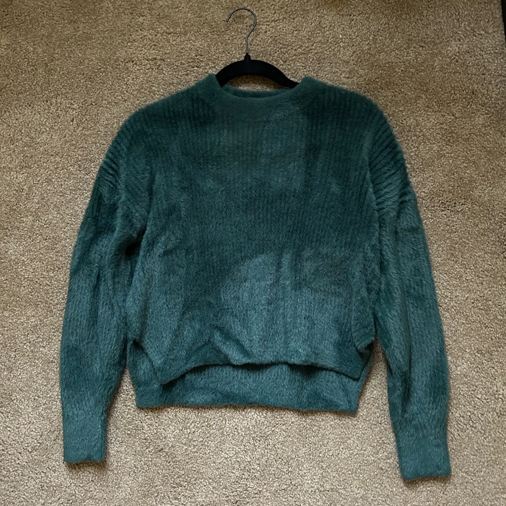 Abercrombie soft A&F collection sweater - Picture 2 of 3